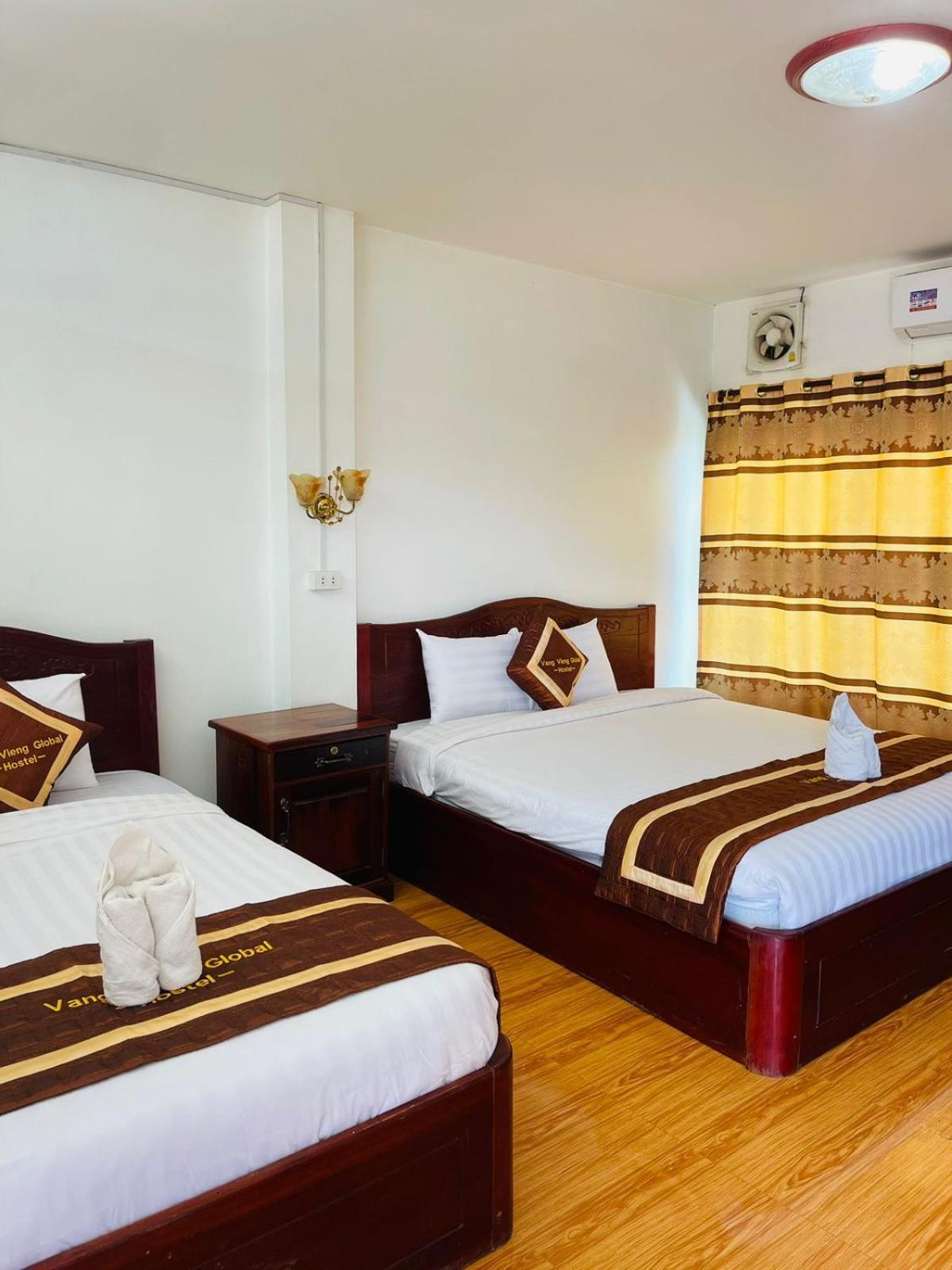 Alisona Hostel Vang Vieng Exteriör bild